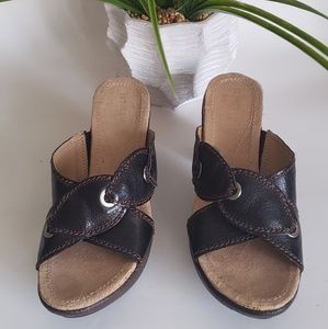 💥Sale Naturalizer leather slip-ons